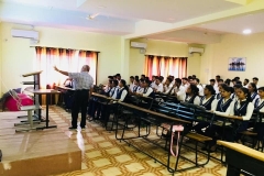 71943848_923450174708826_9110608804369661952_n